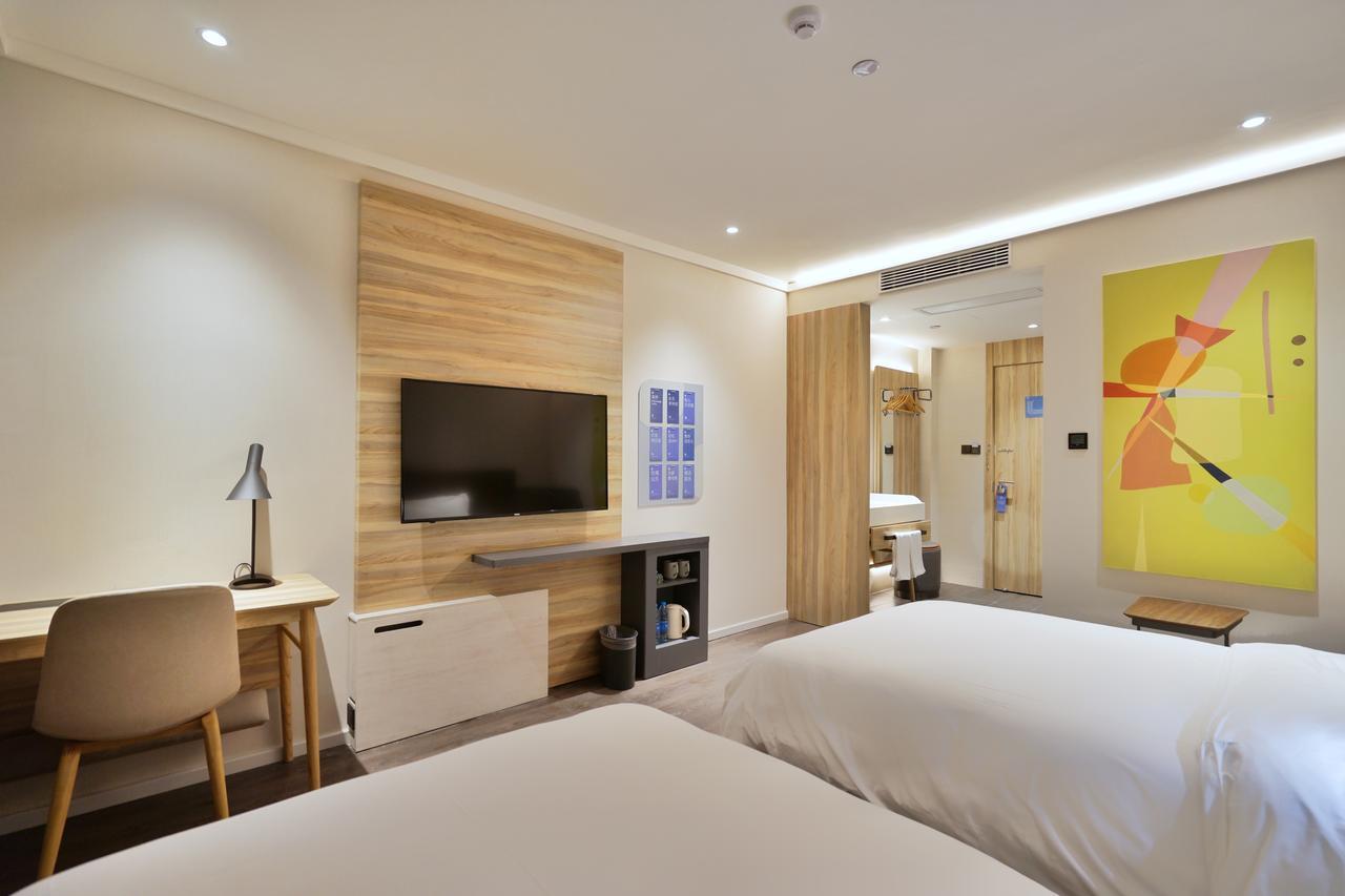 Hanting Premium Hotel Shanghai Hongqiao West Zhongshan Road Exterior foto